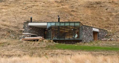 Необычный коттедж на новозеландском побережье тихого океана. 02