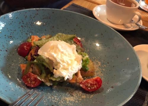 В субботу отмечали день рождения сестры. 05