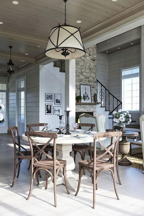 Венские стулья.  Венские стулья появились 175 лет назад, но несмотря на почтенный возраст, это не просто мебель, а настоящая икона стиля. 03