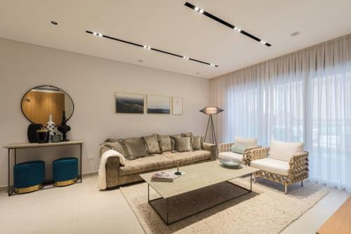 Стильная современная квартира для семейной пары с 3- мя детьми в Тель-авиве, израиль. 01