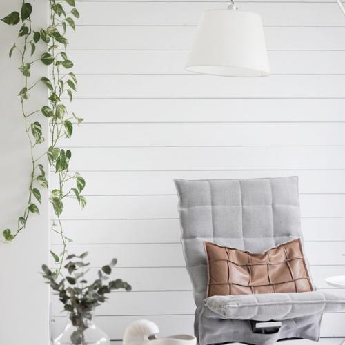 Серый цвет, дерево и растения: классический современный интерьер в скандинавском стиле. 06