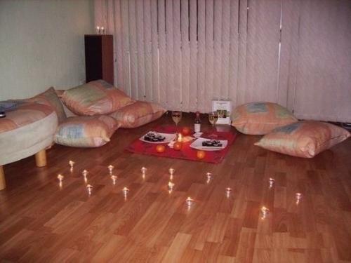 А как выглядел интерьер вашей квартиры. 02