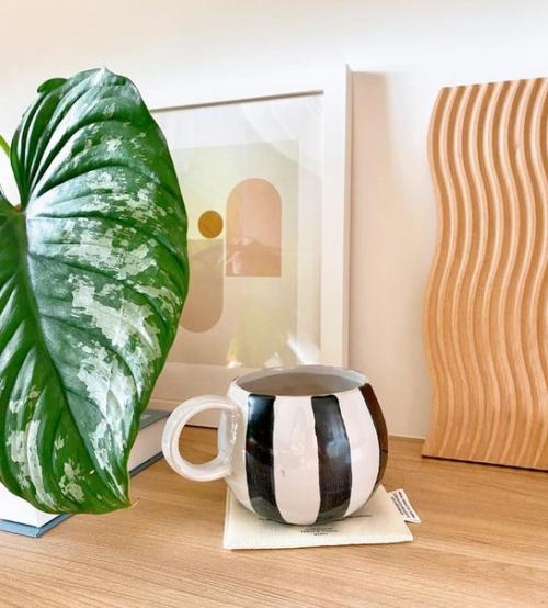 Детали скандинавского интерьера в китайской квартире, где очень любят дерево. 03