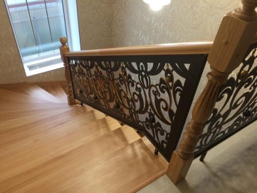 Перила с рисунком под обои (дешевле ковки. 01