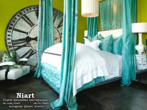 Часы в интерьере. 06