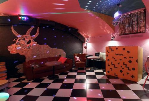 11 ресторанов и клубов Петербурга, принадлежащих известным персонам. 01