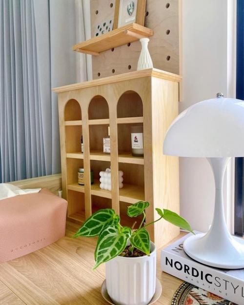 Детали скандинавского интерьера в китайской квартире, где очень любят дерево. 08