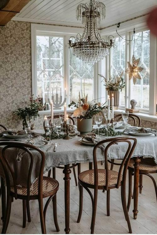 Венские стулья.  Венские стулья появились 175 лет назад, но несмотря на почтенный возраст, это не просто мебель, а настоящая икона стиля. 06