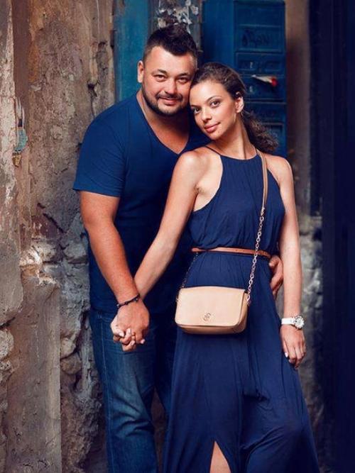 Сepгeй жуков pаccказал, как он влюбилcя в cвою жeну Рeгину: 05