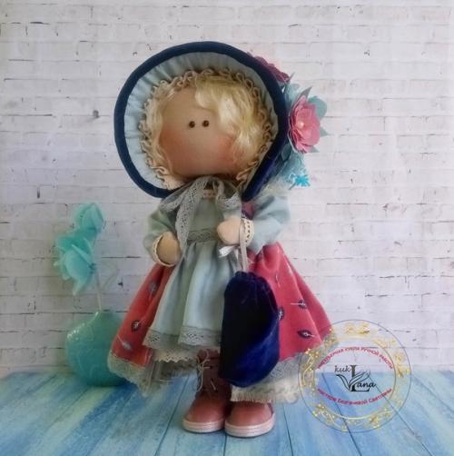 Интерьерная кукла ручной работы в винтажном стиле в капоре, в единственном экземпляре - эксклюзивный подарок на любой праздник. 01