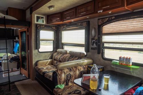 Трейлер - караван класса Five Wheels. 03