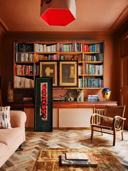 Современное искусство и жизнь в одном пространстве. 02