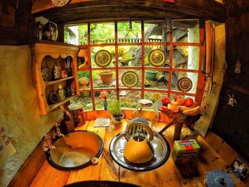 Сказочный домик хоббита в Шотландии. 03