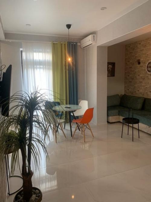 Привет!  Оцените интерьеры апартаментов. 02