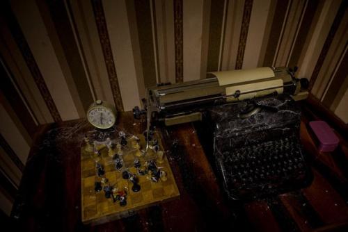 Мы продолжаем инспекцию квестов города. 04