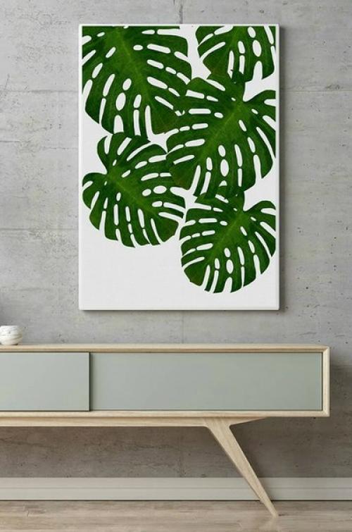 До лета еще целых две недели. 01