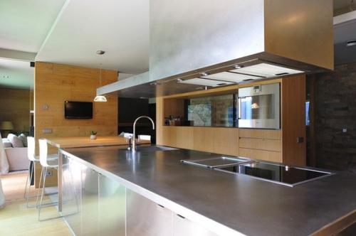 Дом в облаках княжества Андорра. 02