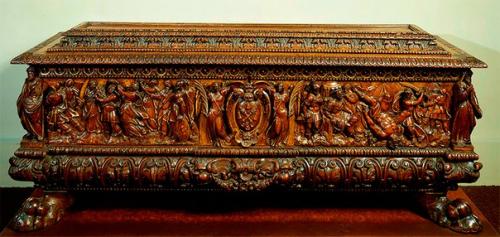 История вещей.  Сундук. 09