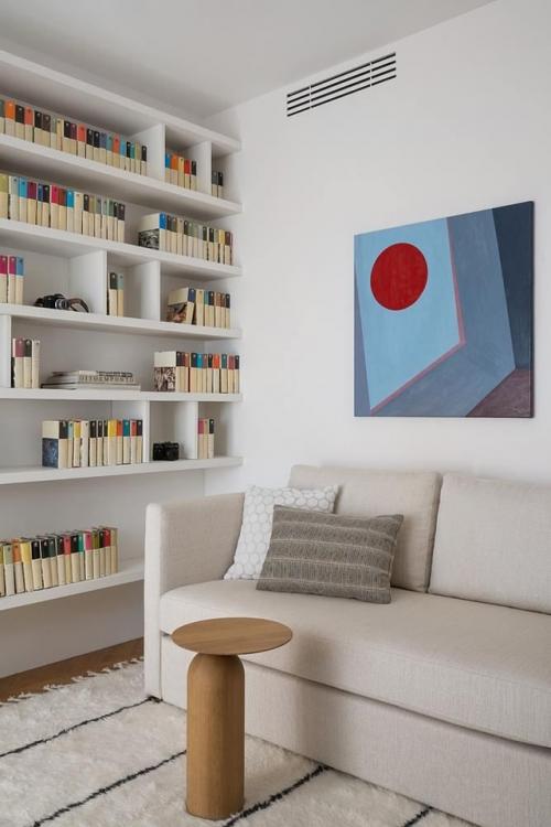 Светлая квартира с видом на северный речной вокзал. 02