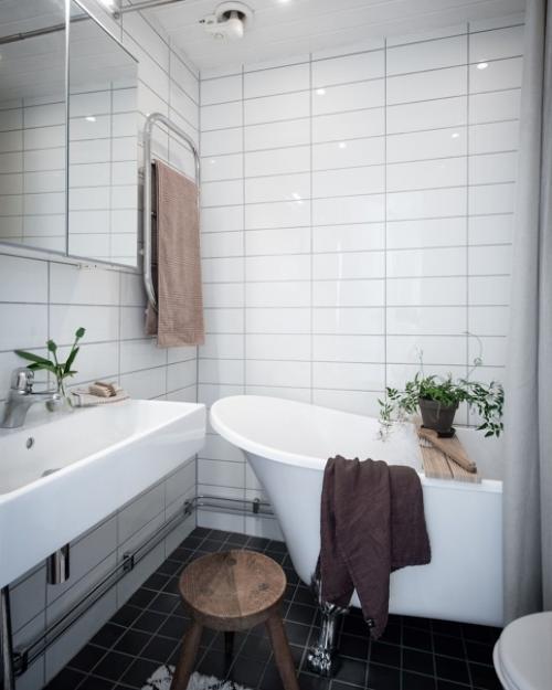 Добро пожаловать в уникальный дом, расположенный в центре города с жилой атмосферой! 07