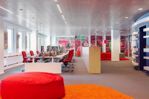 Европейская штаб-квартира Unilever в Роттердаме. 05