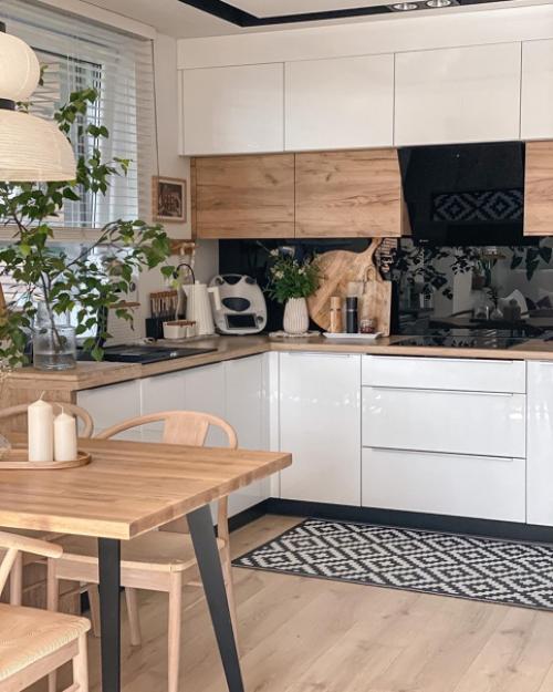 Идеальный интерьер с белой и деревянной мебелью в скандинавском стиле. 08