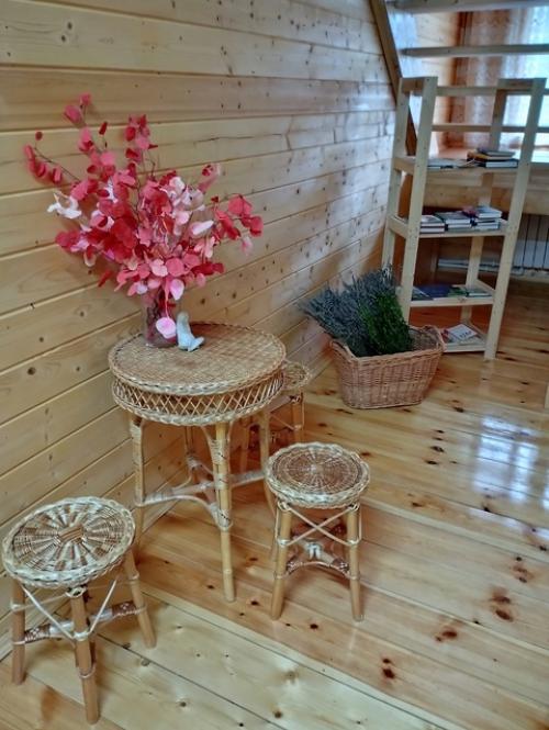 Отдельная достопримечательность на светлояре, по моему мнению, - гостиница Светлодар. 01