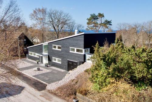 Вилла Skip?  s в портовом шведском городе. 07