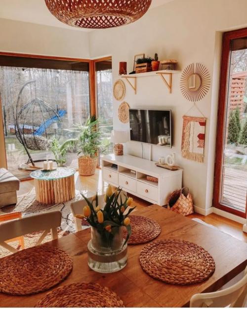 А вот еще один приличный скандинавский интерьер загородного дома. 08