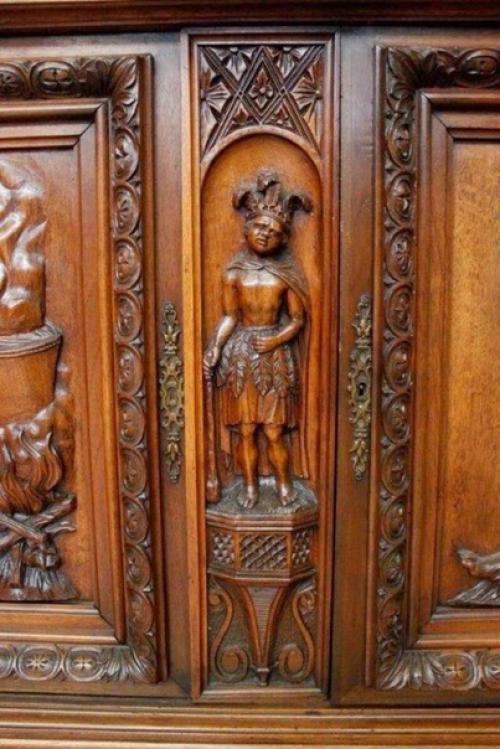 Антикварный буфет в стиле ренессанс. 05