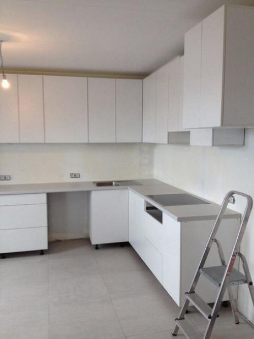 Мы сделали временную, которая наверняка будет постоянной очень долго жить на коробках - не вариант.