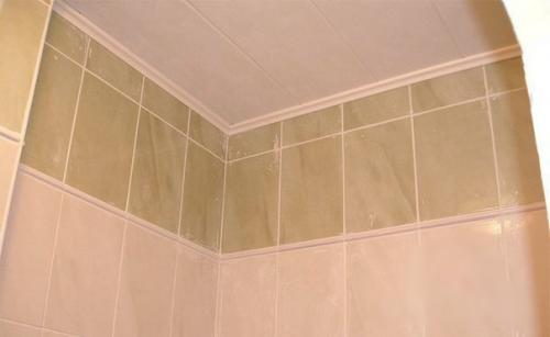 Мы делаем потолок из пластиковых пвх панелей своими руками. 06