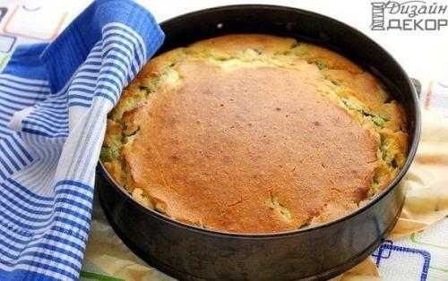 Быстрый заливной пирог с луком и яйцом. 05