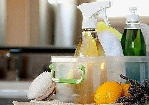 Полезные советы:   Хитрости при поклейке обоев. 08