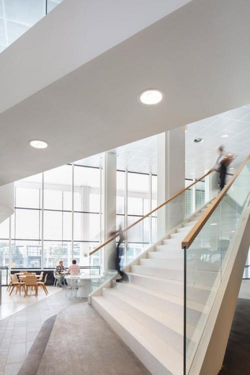 Европейская штаб-квартира Unilever в Роттердаме. 02