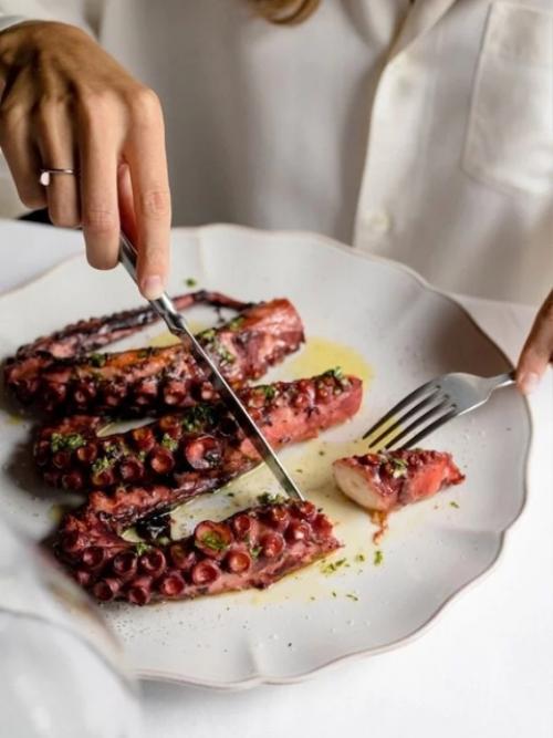 Jerome: маленькая, но совершенная Италия в центре Петербурга. 05