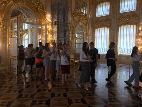 Знаменитый на весь мир, екатеринскиц дворец в Пушкино радушно принял нас 11 лицей. 05