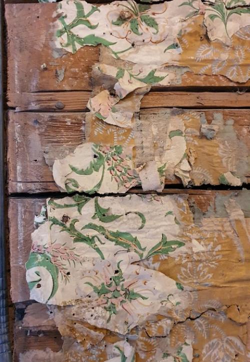 Зарисовки в старинном деревянном доме в Выборге. 07