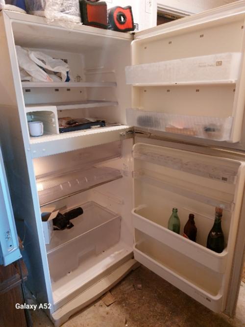 Начал обустраивать свою новую квартиру. 01