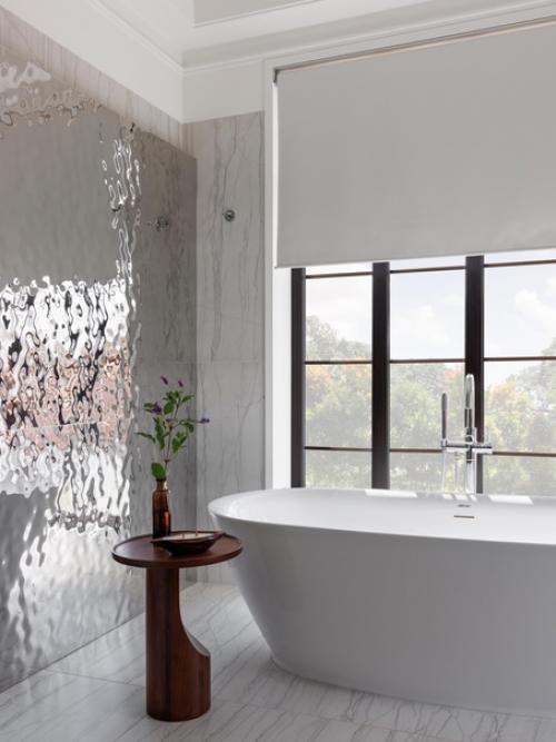 Блестящие примеры проектов с серебряными и хромированными деталями на любой вкус - в нашей новой подборке. 03