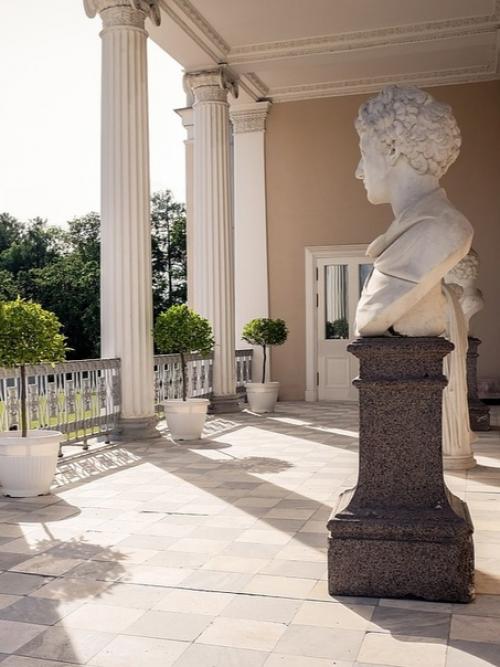 В день рождения а. с. Пушкина будет очень своевременно начать рассказывать о городе, который назван в честь великого поэта. 06