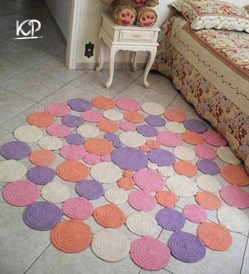 Коврики из круглых мотивов - идеи и схемы. 06