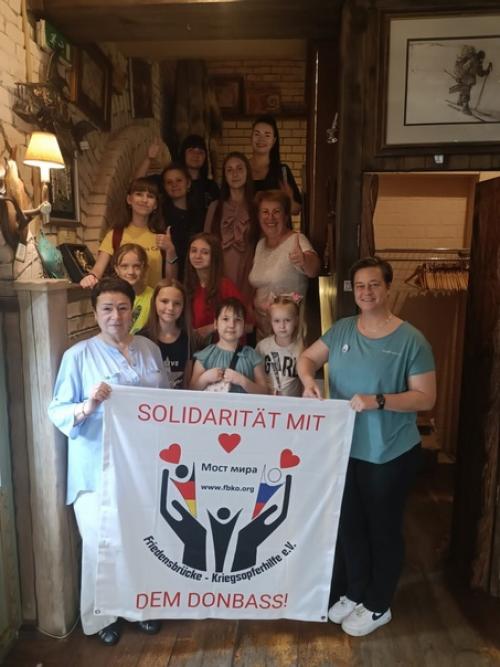 Потрясающий ресторан высокой кухни Экспедиция с очень интересным интерьером и завораживающей атмосферой. 09