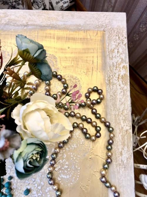 Старая мебель, старинные вещицы, аксессуары, всякая мелочь и, кто-то скажет, барахло - для меня атрибуты привлекательные и манящие. 03