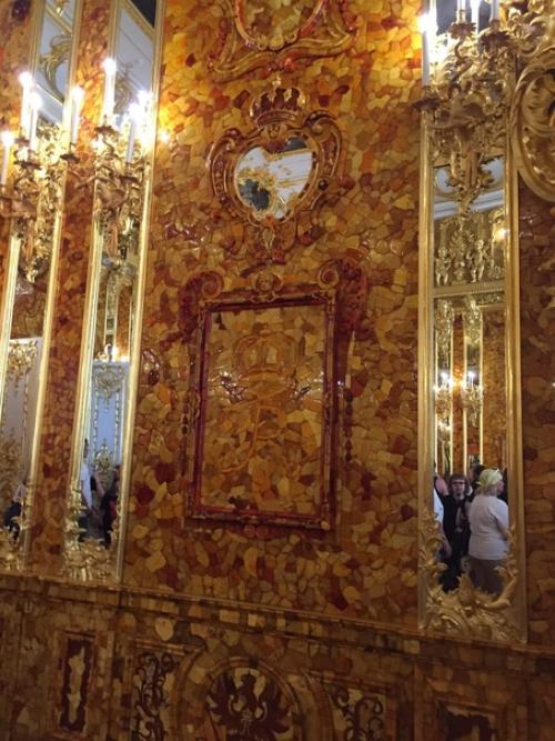 Знаменитый на весь мир, екатеринскиц дворец в Пушкино радушно принял нас 11 лицей. 08