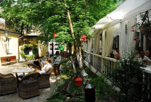 Топ - 6 мест с уютными верандами в Москве! 05