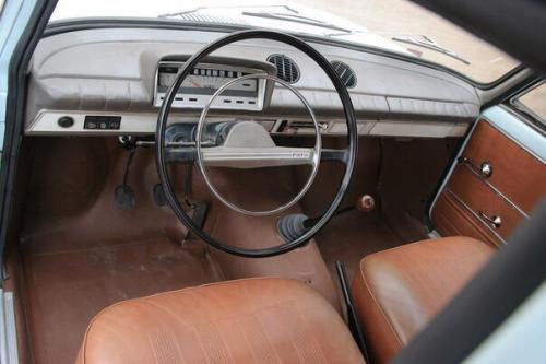 Fiat 124 vs Lada 1200. 04