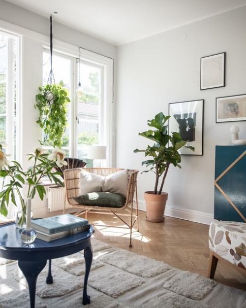 Добро пожаловать в уникальный дом, расположенный в центре города с жилой атмосферой! 01