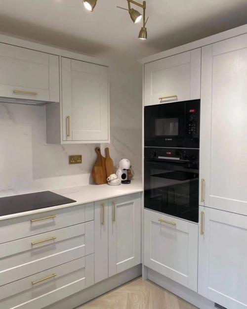 Небольшая гостиная и кухня в современном европейском стиле. 02