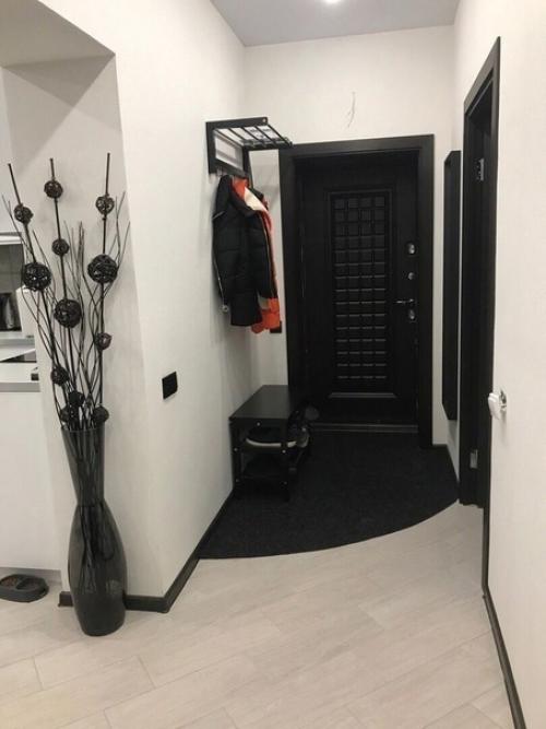 Стильный дизайн в черном и белом цвете. 03